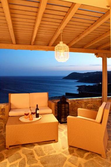 Elia White Residence