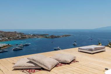 Psarou the above Nammos experience