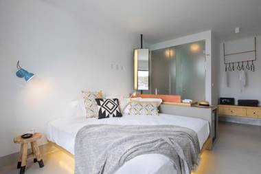Dreambox Mykonos Suites