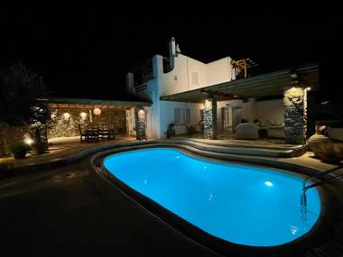 Kalafatis Private Villa Mykonos