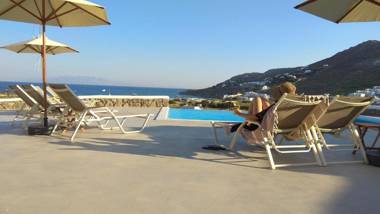 Mykonos4Islands Seaside Apartments