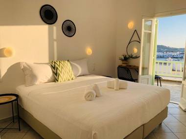 Yalos Hotel Sunset view Mykonos town private rooms