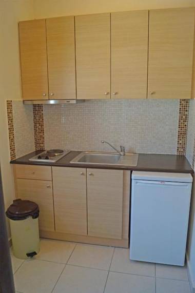 Pouliezos Koklanis Zante Apartments