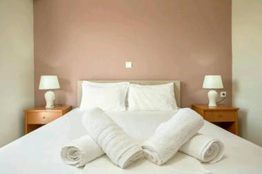 Eleni Studios&Apartments