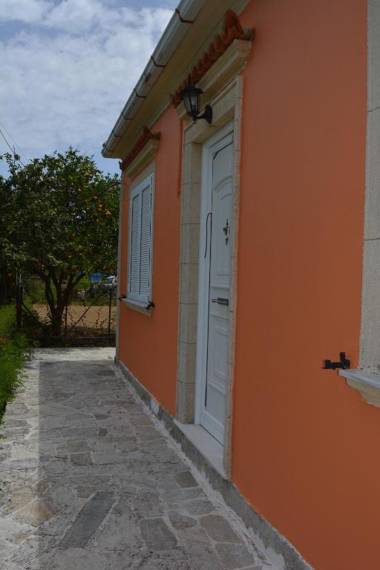 Monte Caputo Holiday House