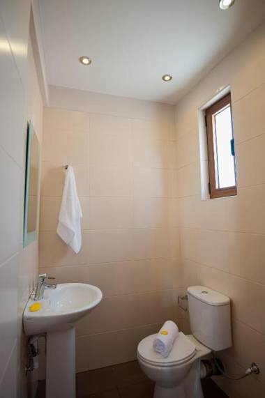 Villa Harmony-Crete Residences