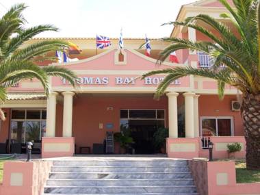 Thomas Bay Hotel