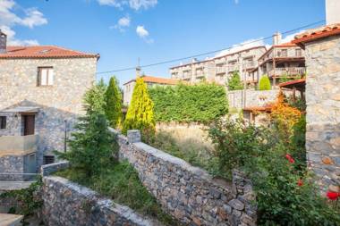 Dandy on the hill Kaimaktsalan Complex