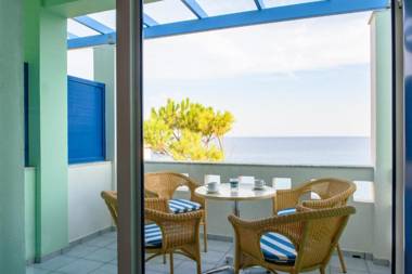 Sea Breeze Hotel Apartments & Residences Chios
