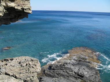 V&C Paradise Apartments