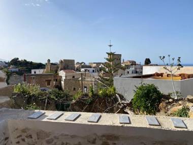 La Perla de Maroulas