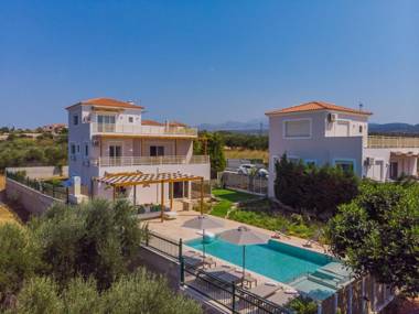 Estella Villa with Pool Children Area BBQ & Magnificent Views!