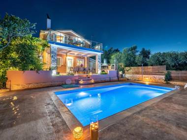 Beautiful house with private pool privacy and sea view near Zakynthos town