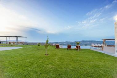 Villa Kedria with private heated pool