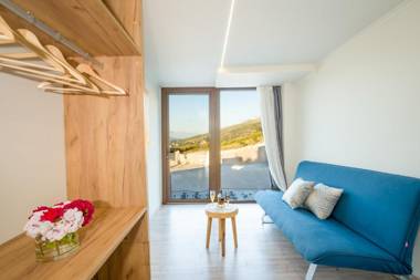 Villa Kedria with private heated pool