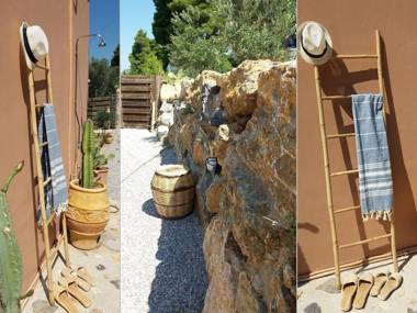 Spacious Holiday Home near Sea in Nerotrivia