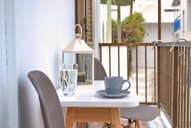 Grandma's Elegant Apartment in Naxos Town