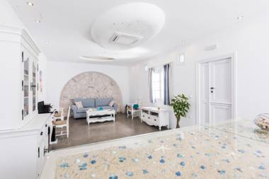 Cycladic Islands Hotel & Spa