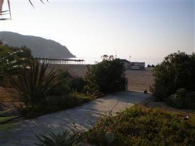 Sunrise Hotel and Suites