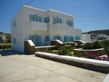 Eleftheria Hotel & Apartments