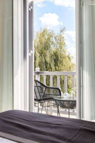 Sunset Windmills Suites