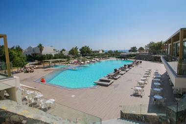 Giannoulis - Almyra Hotel & Village