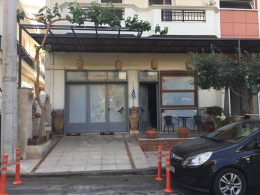 Alexiou Apartments Blue