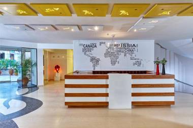 Zephyros Beach Boutique Hotel