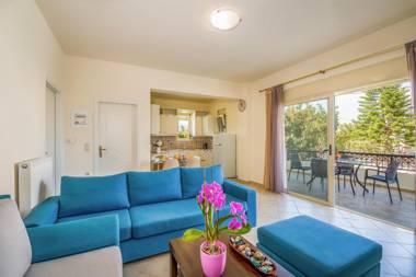 Dione apt. with Terrace near Kalathas beach