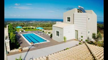 Villa Horizon - Elegance Privacy with Scenic Views - Extended Pool