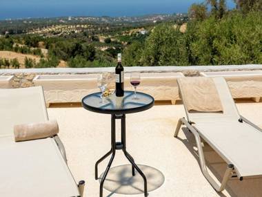 Amazing villa in Kyriana w/