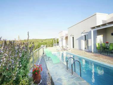 Peaceful Holiday Home in Agia Triada with Swimming Pool