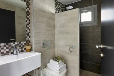 Seli Sea View Apartments and Studios