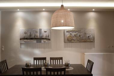 Corfu City Center Modern Apartment