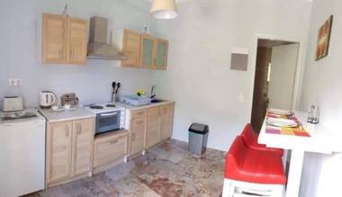 IRENE APARTMENTS AGIOS GORDIOS