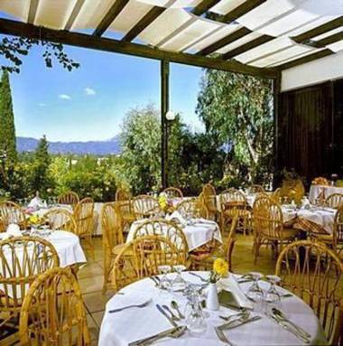 Ionian Park Hotel