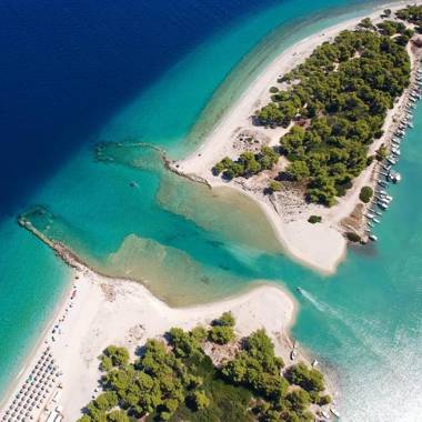 Mirablue Luxury Residences