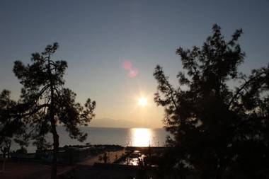 Studio Tsirigotis Sea view