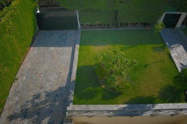 Cottage BLUE DOLPHINS with private pool