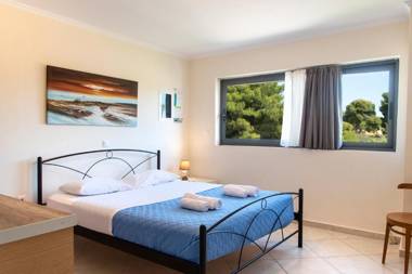 Fotis Apartments