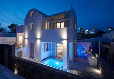 Alchemy Luxury Villa