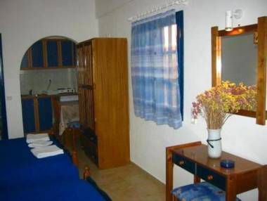 Honeymoon Beach Studios