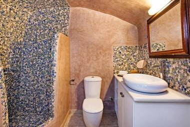 Revelis Villa & Canava