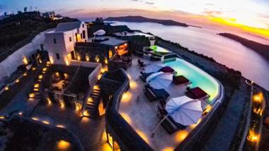 White Pearl Cavalieri