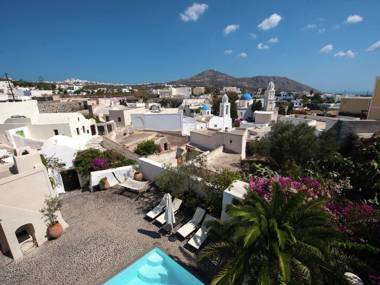 Unique villa stones throw cosy village Megalochori tranquillity and space.