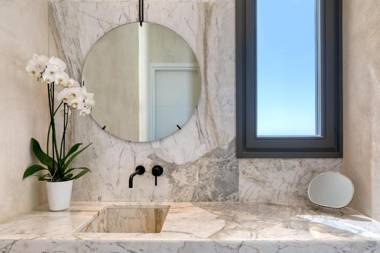 Santorini Sky Luxury Resort