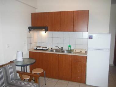 Dimitra's Apartments