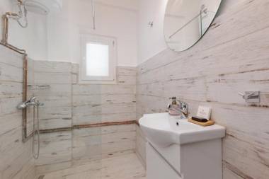 City Panorama - One Bedroom Apartment