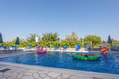 Ionion Apartments & Studios