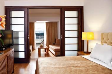 Kontokali Bay Resort & Spa